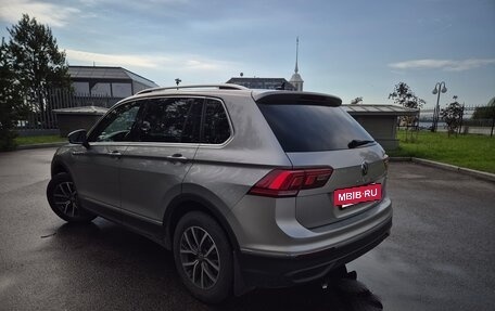 Volkswagen Tiguan II, 2021 год, 2 920 000 рублей, 4 фотография