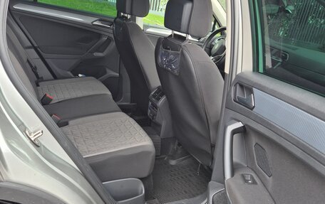 Volkswagen Tiguan II, 2021 год, 2 920 000 рублей, 11 фотография