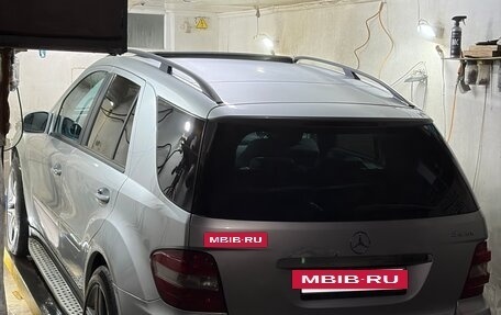 Mercedes-Benz M-Класс, 2005 год, 1 099 000 рублей, 11 фотография