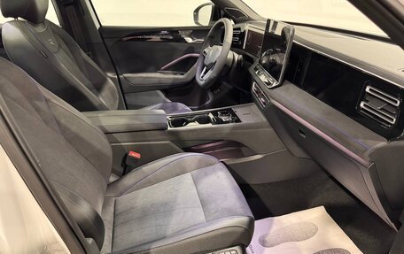 Volkswagen Tiguan, 2026 год, 4 800 000 рублей, 14 фотография