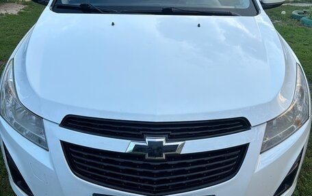 Chevrolet Cruze II, 2013 год, 800 000 рублей, 1 фотография