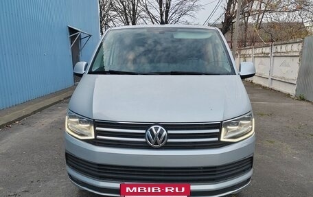 Volkswagen Multivan T6 рестайлинг, 2018 год, 8 000 000 рублей, 7 фотография