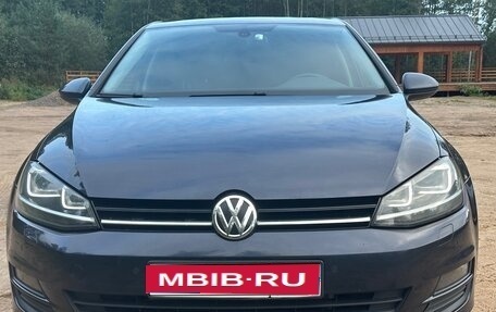 Volkswagen Golf VII рестайлинг, 2013 год, 1 080 000 рублей, 1 фотография
