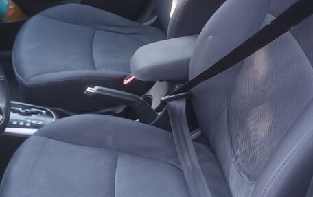 Hyundai Solaris II рестайлинг, 2013 год, 670 000 рублей, 11 фотография