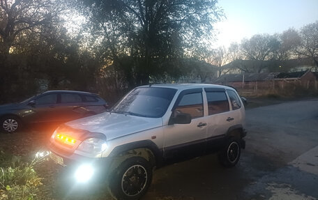 Chevrolet Niva I рестайлинг, 2004 год, 222 000 рублей, 12 фотография
