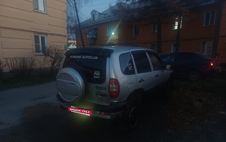 Chevrolet Niva I рестайлинг, 2004 год, 222 000 рублей, 14 фотография