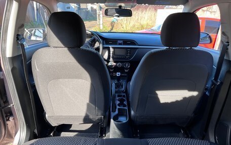 KIA Rio IV, 2018 год, 1 250 000 рублей, 5 фотография