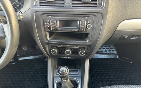 Volkswagen Jetta VII, 2012 год, 724 000 рублей, 13 фотография