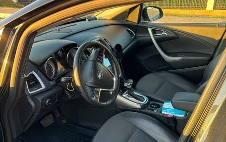 Opel Astra J, 2013 год, 950 000 рублей, 9 фотография