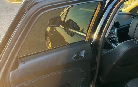Opel Astra J, 2013 год, 950 000 рублей, 10 фотография