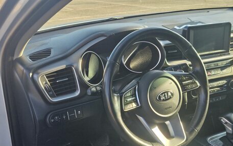 KIA cee'd III, 2019 год, 1 725 000 рублей, 21 фотография