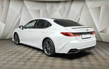 Toyota Camry, 2024 год, 4 300 000 рублей, 4 фотография