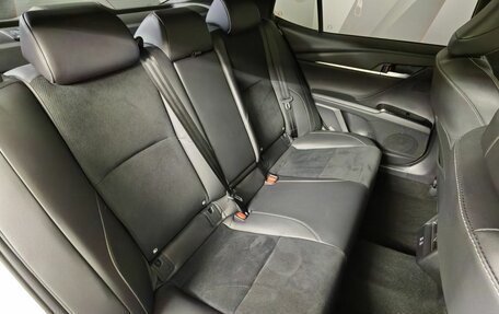 Toyota Camry, 2024 год, 4 300 000 рублей, 17 фотография