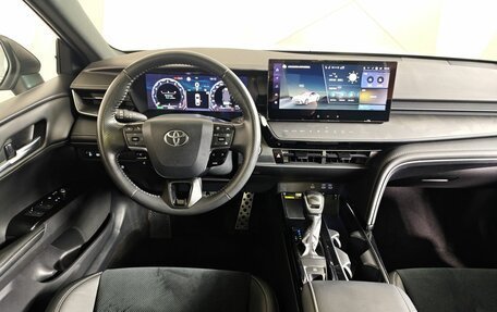 Toyota Camry, 2024 год, 4 300 000 рублей, 20 фотография