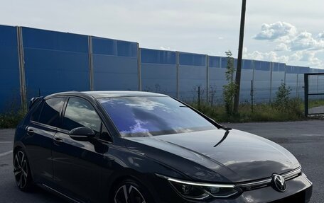 Volkswagen Golf VII рестайлинг, 2021 год, 2 500 000 рублей, 2 фотография