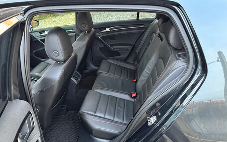 Volkswagen Golf GTI VII, 2016 год, 2 400 000 рублей, 13 фотография