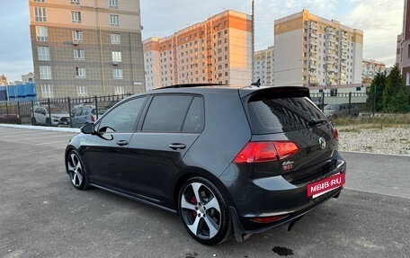 Volkswagen Golf GTI VII, 2016 год, 2 400 000 рублей, 6 фотография