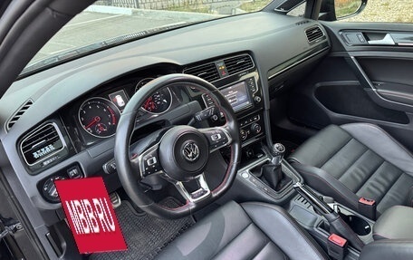 Volkswagen Golf GTI VII, 2016 год, 2 400 000 рублей, 12 фотография