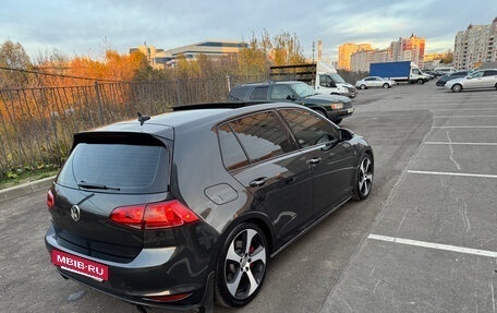 Volkswagen Golf GTI VII, 2016 год, 2 400 000 рублей, 7 фотография