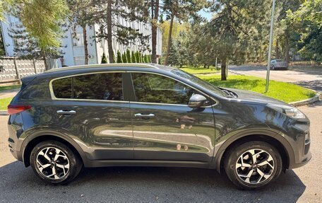 KIA Sportage IV рестайлинг, 2020 год, 2 350 000 рублей, 4 фотография
