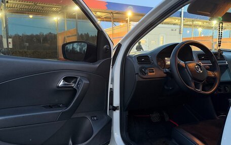 Volkswagen Polo VI (EU Market), 2018 год, 620 000 рублей, 4 фотография