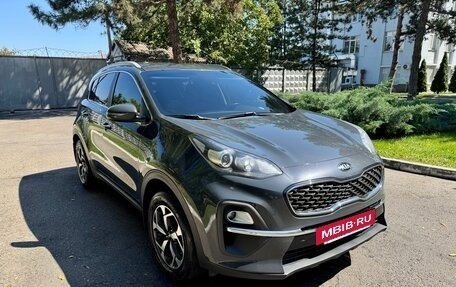KIA Sportage IV рестайлинг, 2020 год, 2 350 000 рублей, 3 фотография