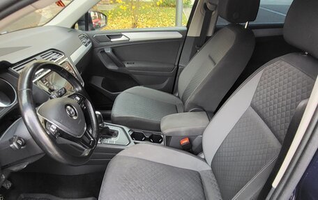 Volkswagen Tiguan II, 2018 год, 1 900 000 рублей, 6 фотография