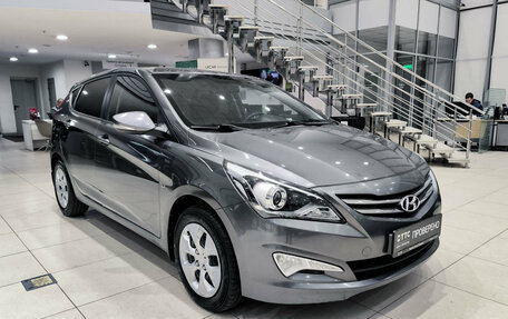 Hyundai Solaris II рестайлинг, 2015 год, 1 080 000 рублей, 3 фотография