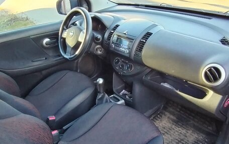 Nissan Note II рестайлинг, 2011 год, 700 000 рублей, 9 фотография