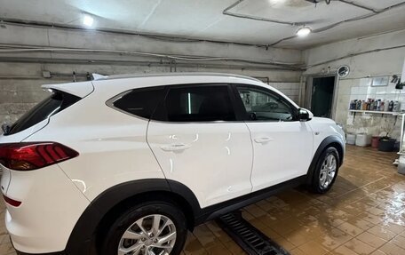 Hyundai Tucson III, 2019 год, 1 999 999 рублей, 5 фотография