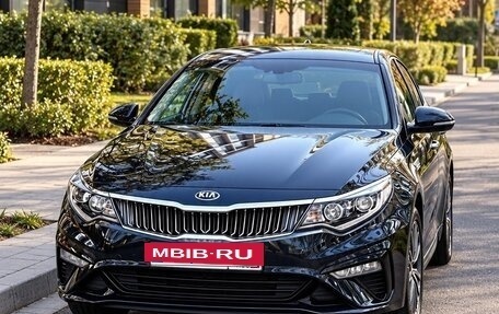 KIA Optima IV рестайлинг, 2019 год, 2 350 000 рублей, 6 фотография