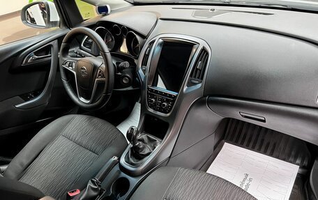 Opel Astra J, 2014 год, 790 000 рублей, 13 фотография