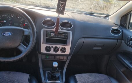 Ford Focus II рестайлинг, 2005 год, 300 000 рублей, 9 фотография