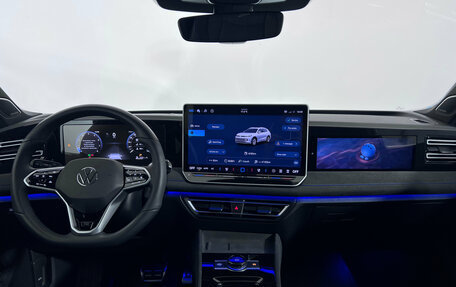 Volkswagen Tiguan, 2024 год, 3 897 000 рублей, 13 фотография