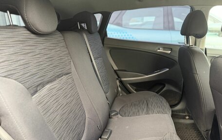 Hyundai Solaris II рестайлинг, 2015 год, 1 055 000 рублей, 16 фотография