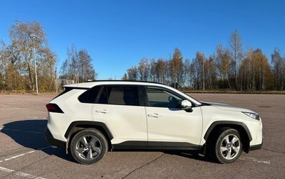 Toyota RAV4, 2020 год, 3 450 000 рублей, 1 фотография