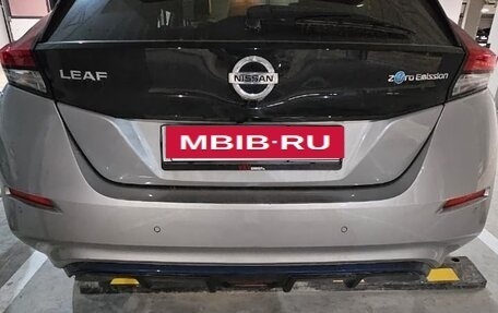 Nissan Leaf II, 2018 год, 2 500 000 рублей, 4 фотография