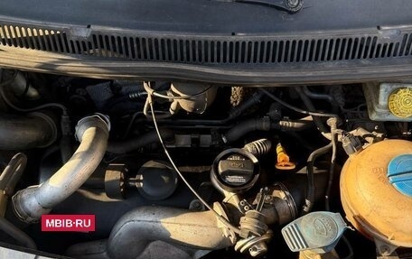 Volkswagen Caravelle T5, 2008 год, 1 350 000 рублей, 10 фотография