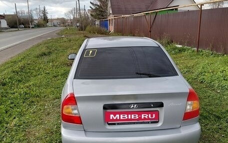 Hyundai Accent II, 2006 год, 290 000 рублей, 3 фотография