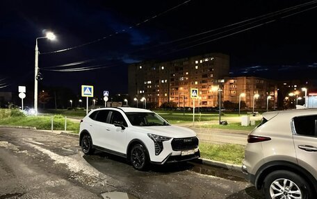 Haval Jolion, 2024 год, 2 090 000 рублей, 13 фотография