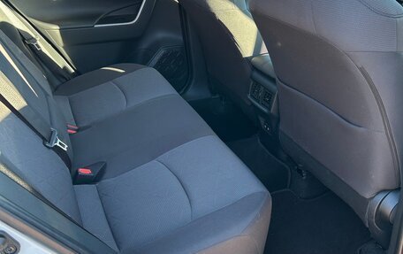 Toyota RAV4, 2020 год, 3 450 000 рублей, 11 фотография