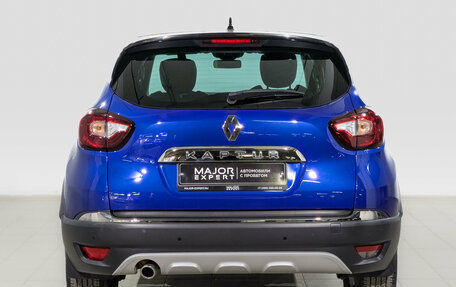 Renault Kaptur I рестайлинг, 2022 год, 1 800 000 рублей, 6 фотография