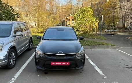 KIA Rio IV, 2018 год, 1 050 000 рублей, 1 фотография