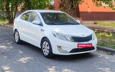 KIA Rio III рестайлинг, 2013 год, 670 000 рублей, 1 фотография