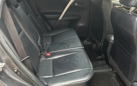 Toyota RAV4, 2013 год, 1 365 000 рублей, 8 фотография
