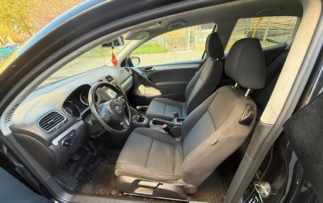 Volkswagen Golf VII рестайлинг, 2010 год, 600 000 рублей, 6 фотография