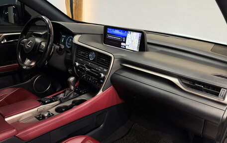 Lexus RX IV рестайлинг, 2016 год, 4 180 000 рублей, 14 фотография