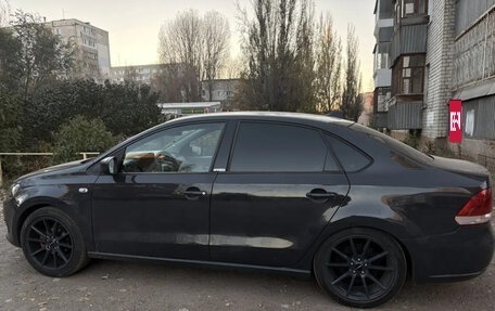 Volkswagen Polo VI (EU Market), 2011 год, 600 000 рублей, 3 фотография
