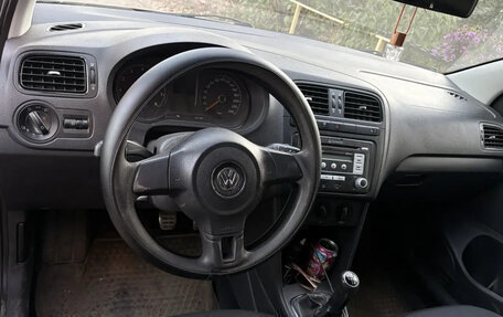 Volkswagen Polo VI (EU Market), 2011 год, 600 000 рублей, 5 фотография