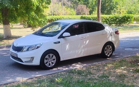 KIA Rio III рестайлинг, 2013 год, 670 000 рублей, 6 фотография